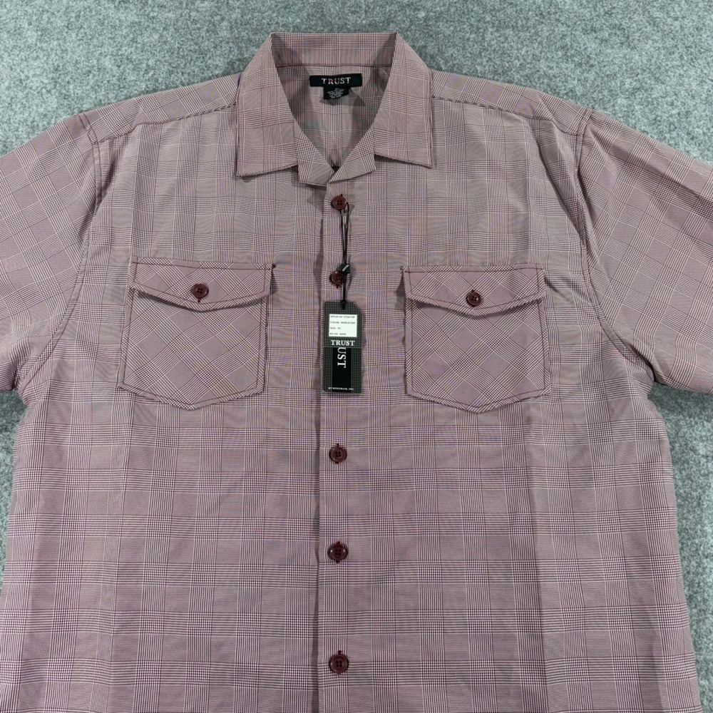 Trust Monobaik Mens XL Short Sleeve Button Up Shirt Glen Plaid Burgundy